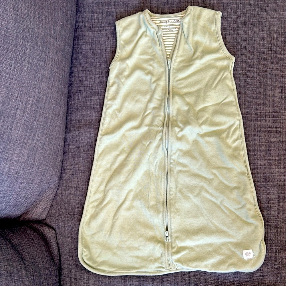 Tiny King Wearable blanket/sleepsack